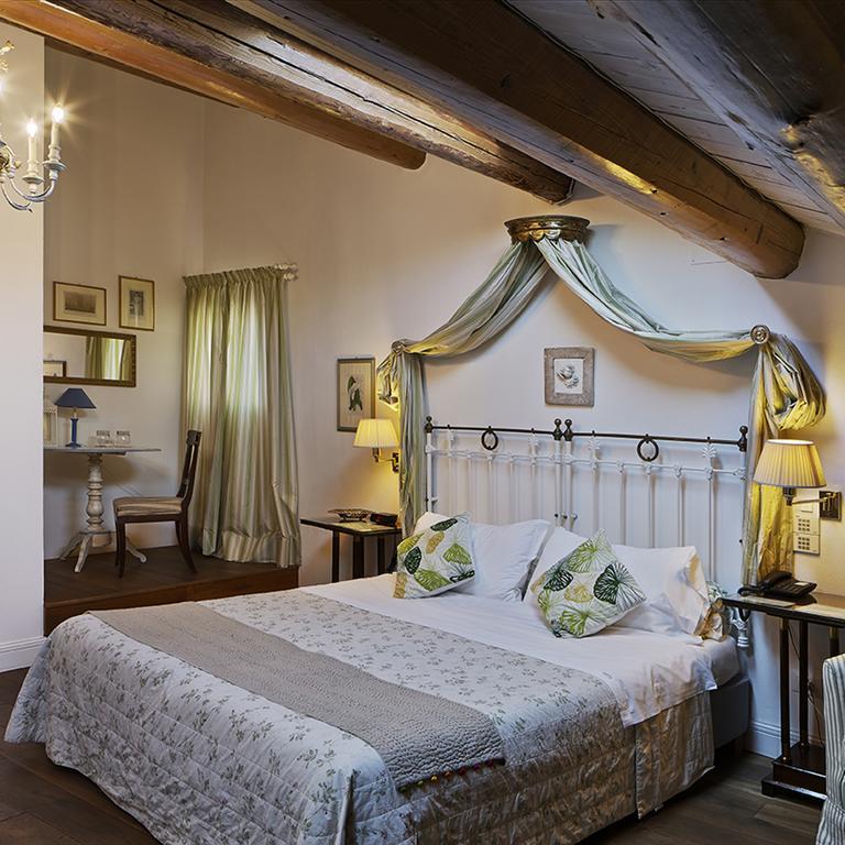 M Club De Luxe B&B Ravenna Buitenkant foto