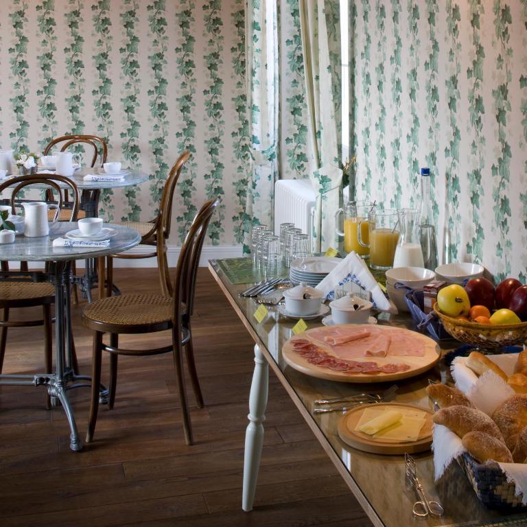 M Club De Luxe B&B Ravenna Buitenkant foto